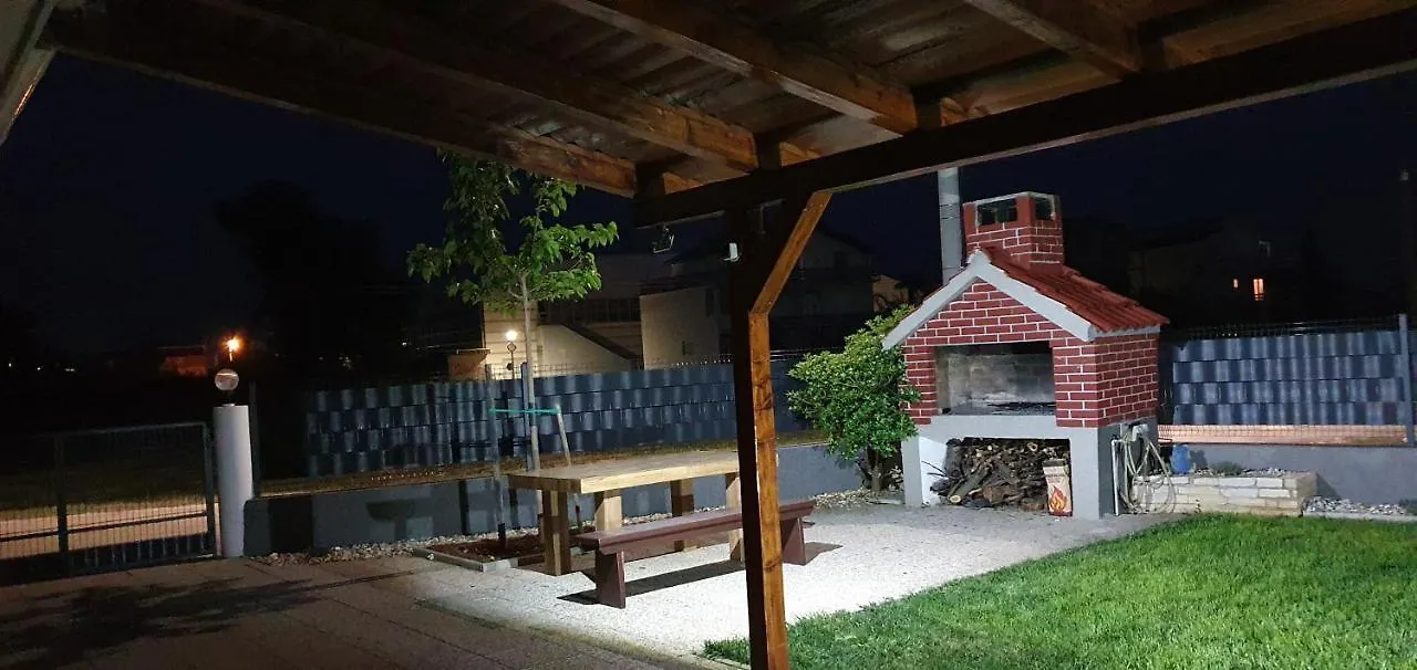 Holiday Home Gabriela Sukošan